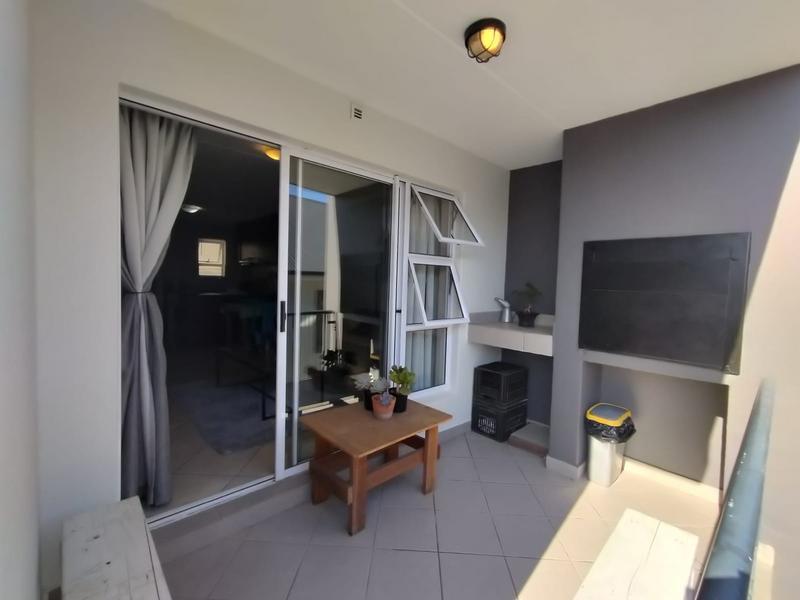 2 Bedroom Property for Sale in Buhrein Western Cape